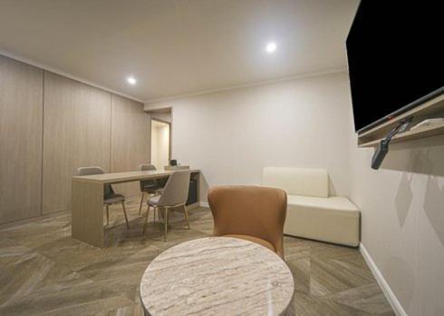 Motel H Avenue Hwamyeong Busan
