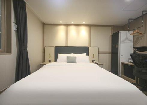 H Avenue Hwamyeong Motel Busan