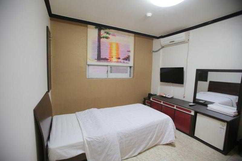 Jj 2* Busan