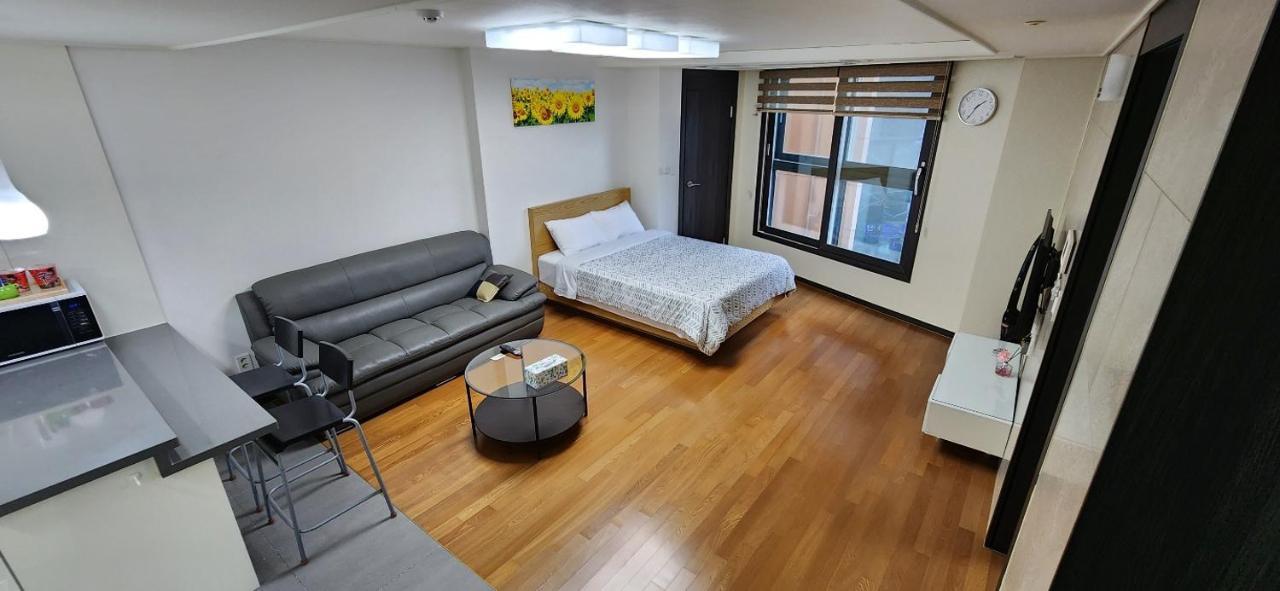 Haeundae Bada Apartment *