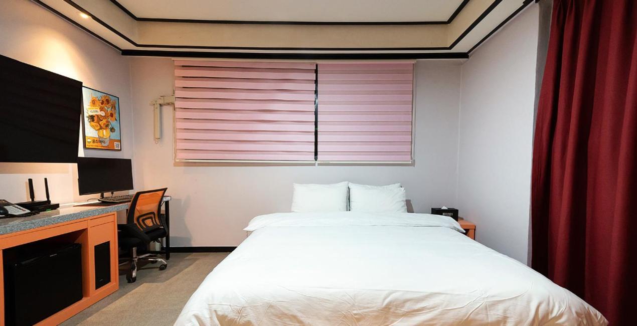 Hermes Hotel 2*
