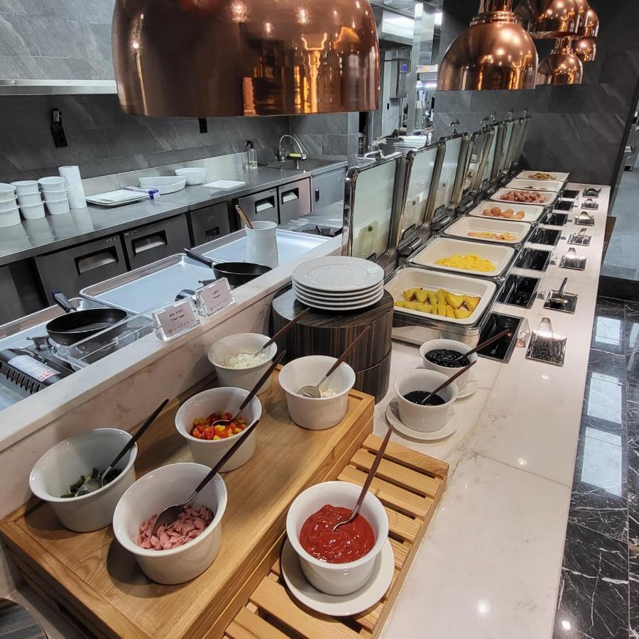 Hotel Layers Hadan 4*