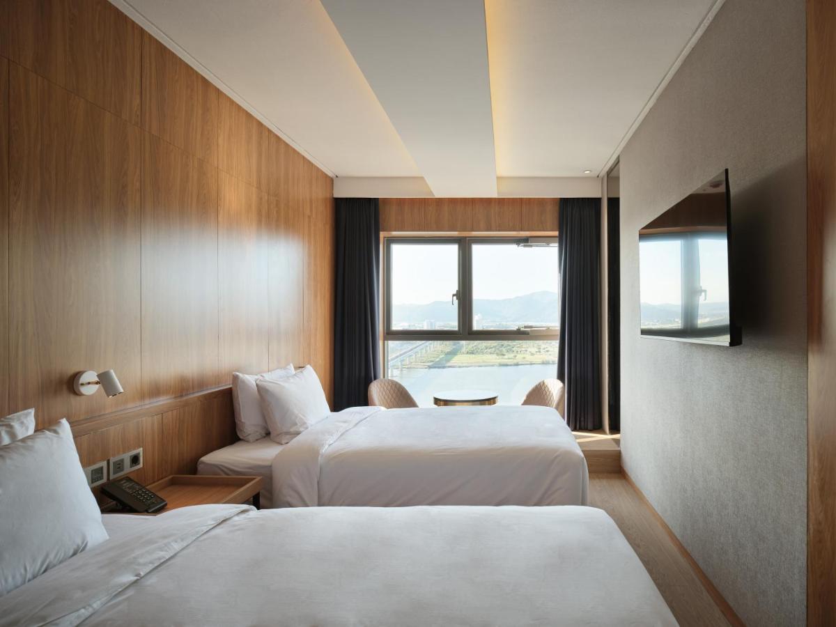 Tt Gupo Busan