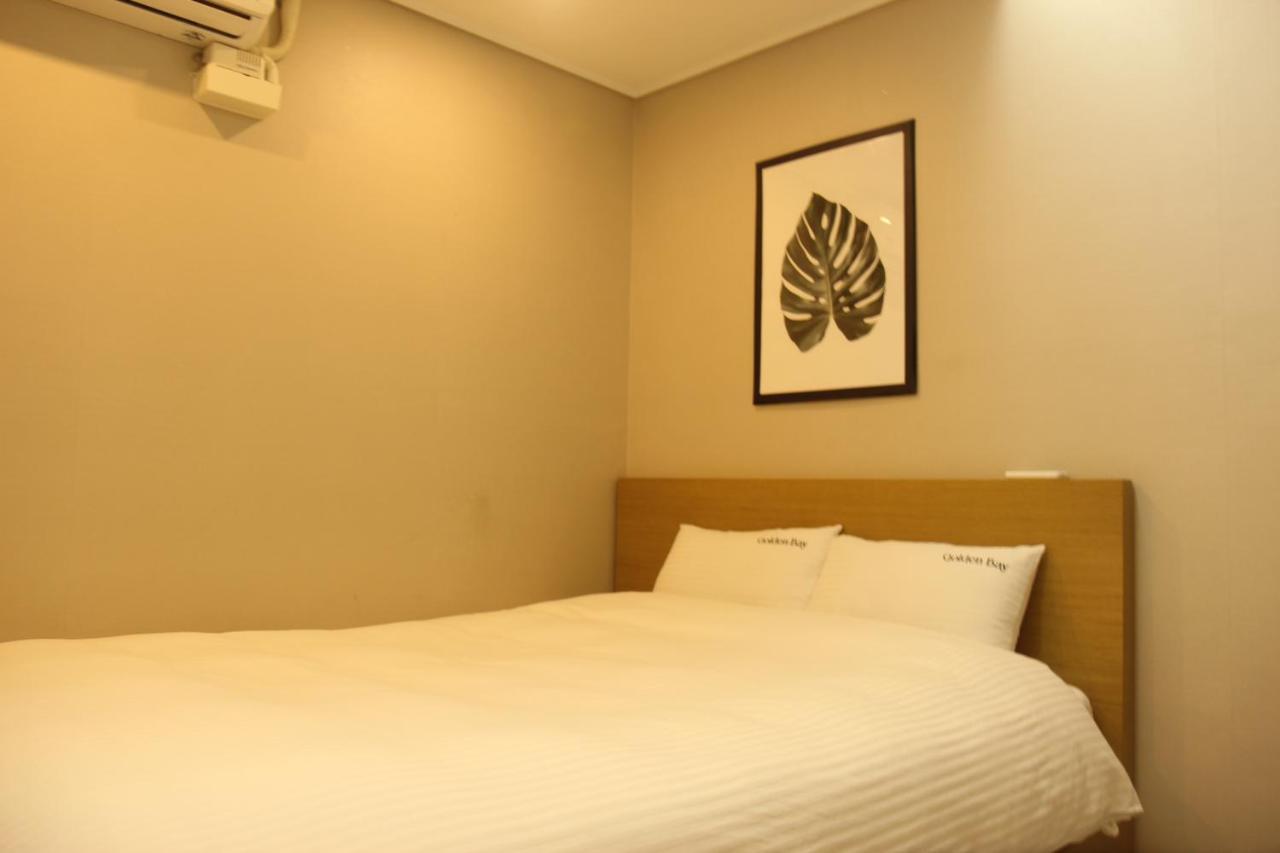Holiday home Goldenbay &