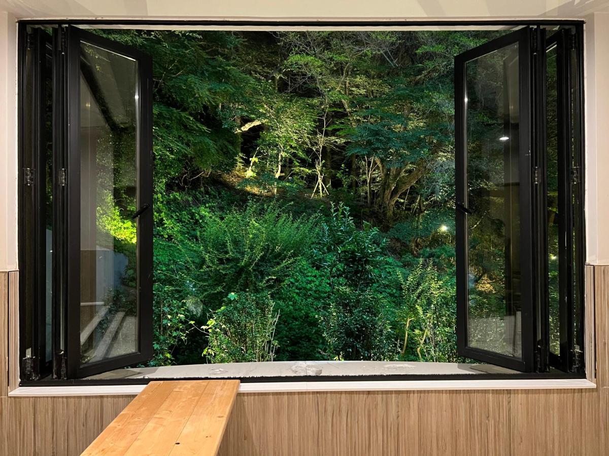 Denbasta Forest Busan