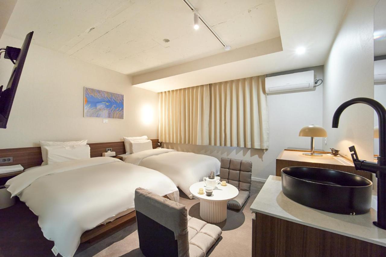 Hotel Aank Nampo *