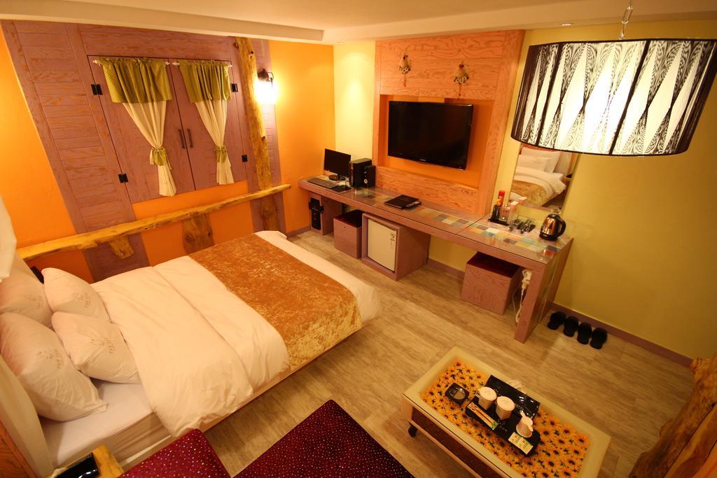 The Sun 2* Busan