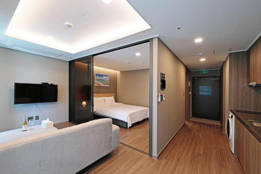 Gunamro Hotplace 3min Haeundae Beach *