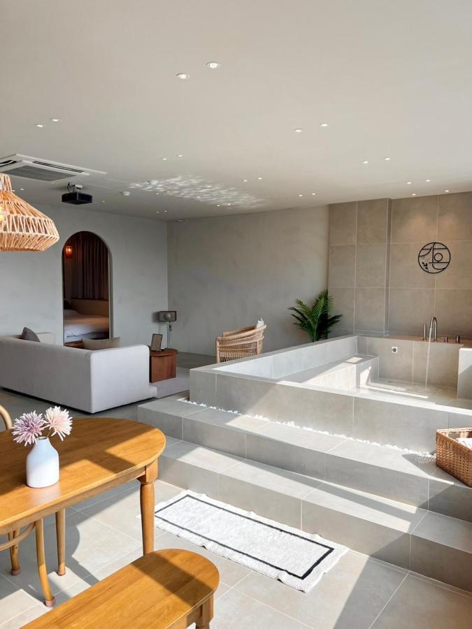 Poolvilla Gaon Villa Busan