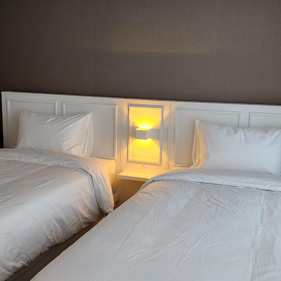 Hotel Deluxe Twin Haeundae Elbon The Busan