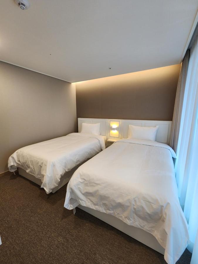Deluxe Twin Haeundae Elbon The Hotel