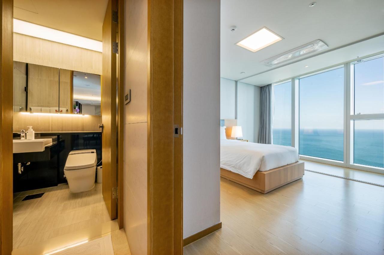 Hotel Lct Y Collection