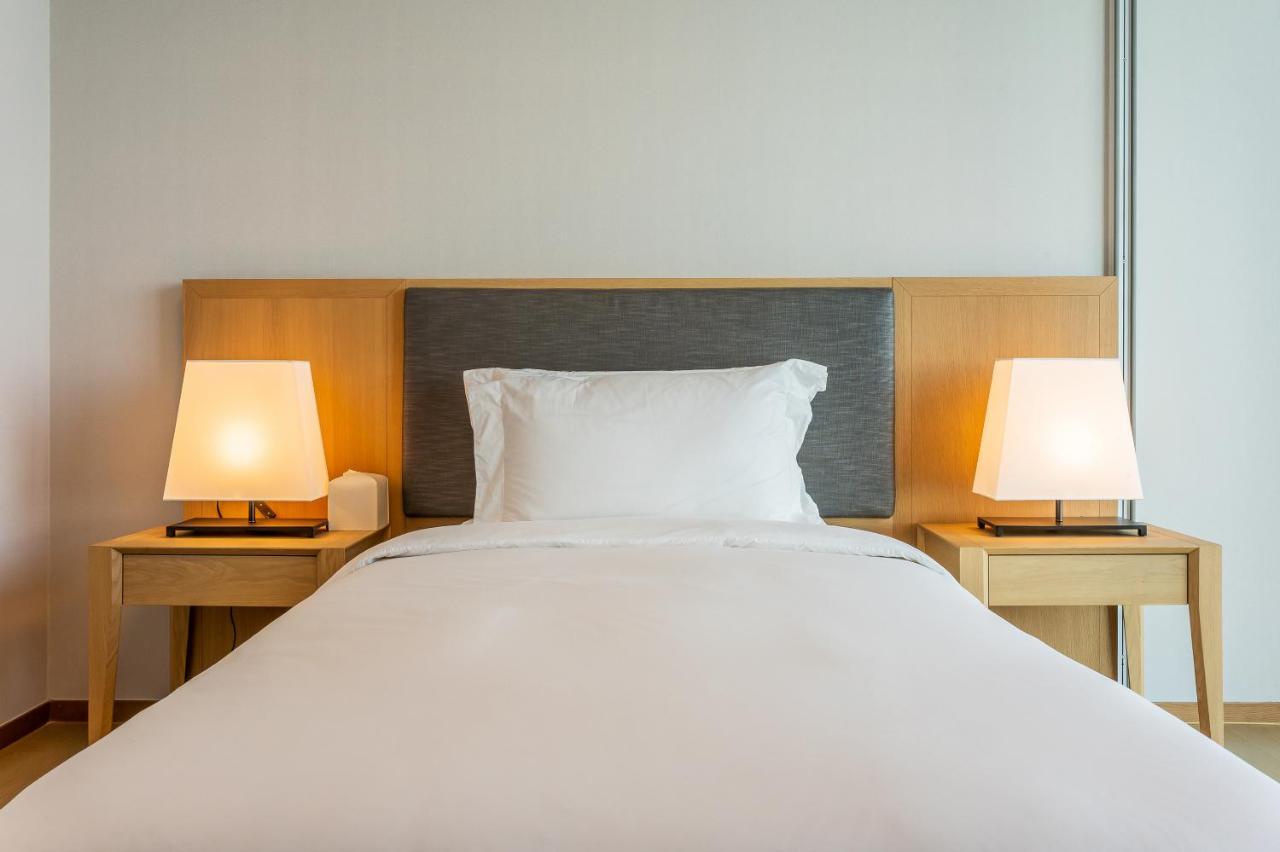Lct Y Collection Hotel *