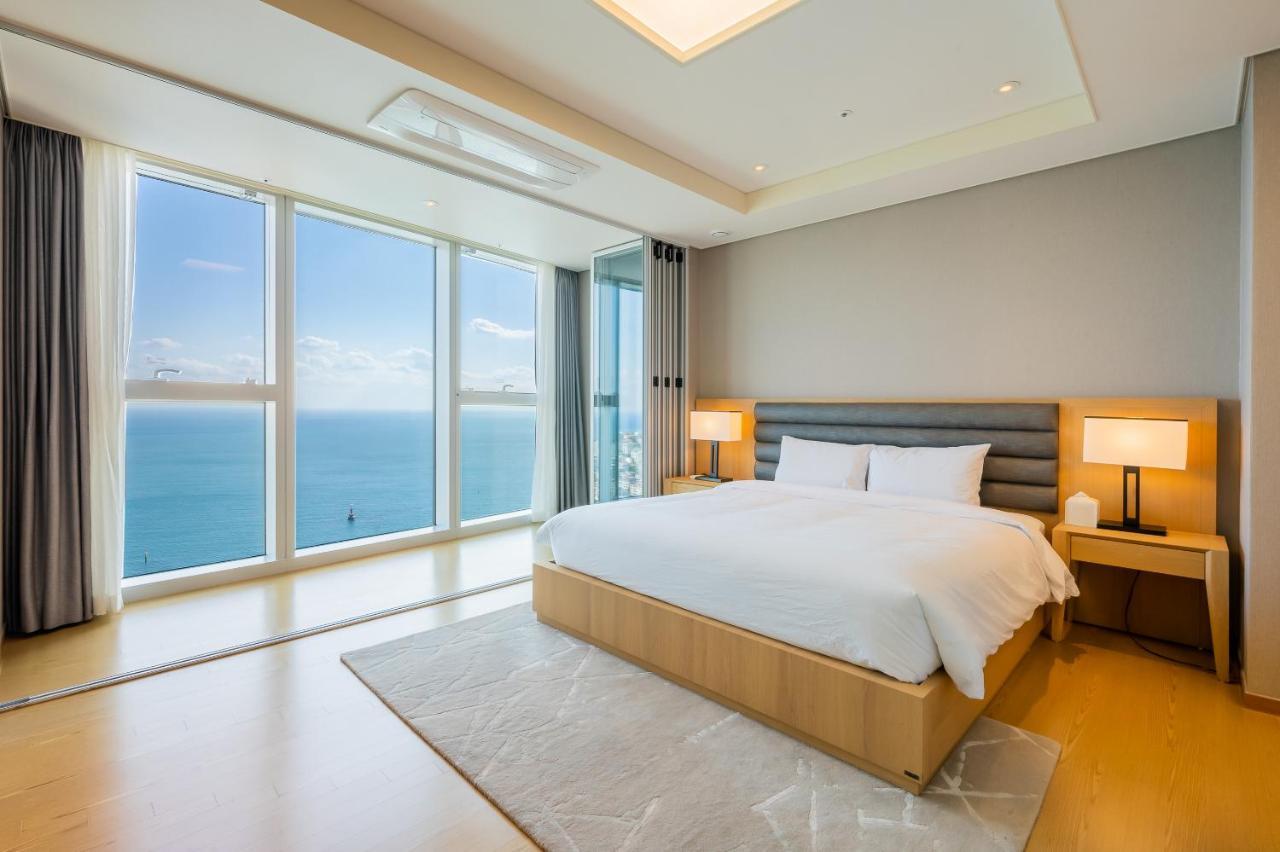 Hotel Lct Y Collection