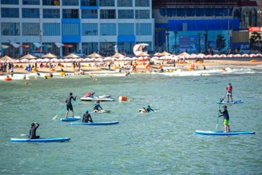 Penthouse Gwangan Located Main Enterance Of The Beach! Free Parking & Bbq With Amazing Patio! *