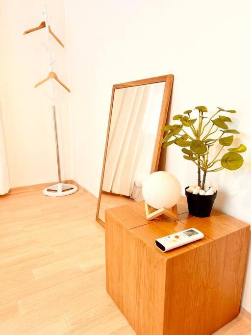 Penthouse Gwangan Located Main Enterance Of The Beach! Free Parking & Bbq With Amazing Patio! * Busan