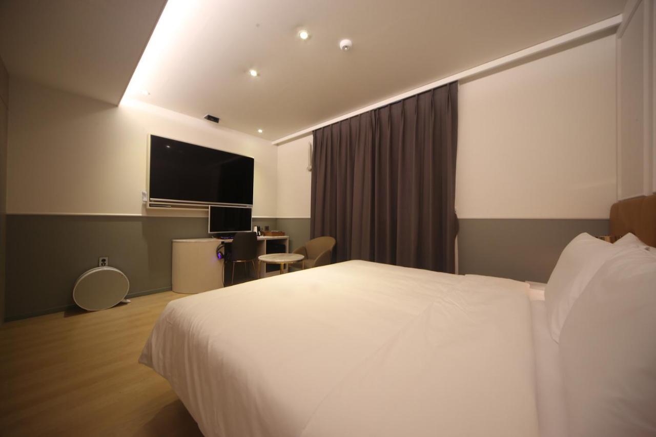 H Avenue Minam Hotel