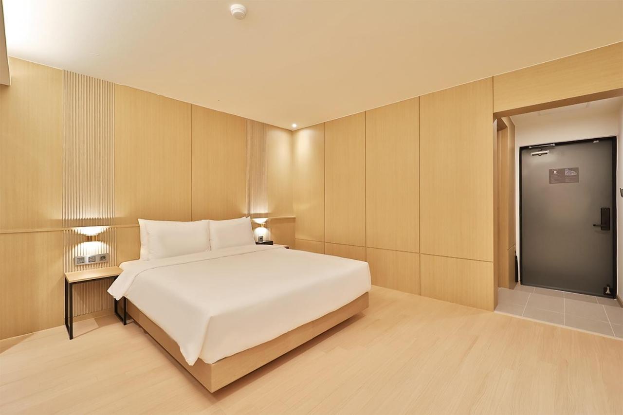 The Hotel Busan