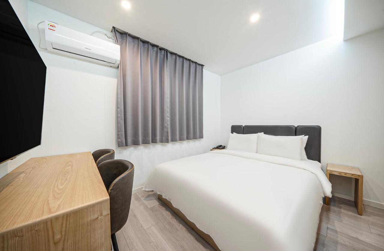 Sloth Hotel Busan Seomyeon *