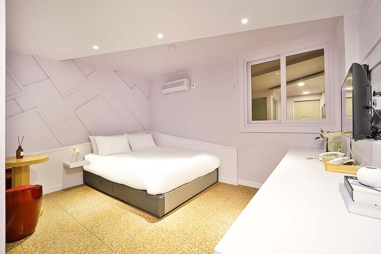 Hotel Gwanganri A *