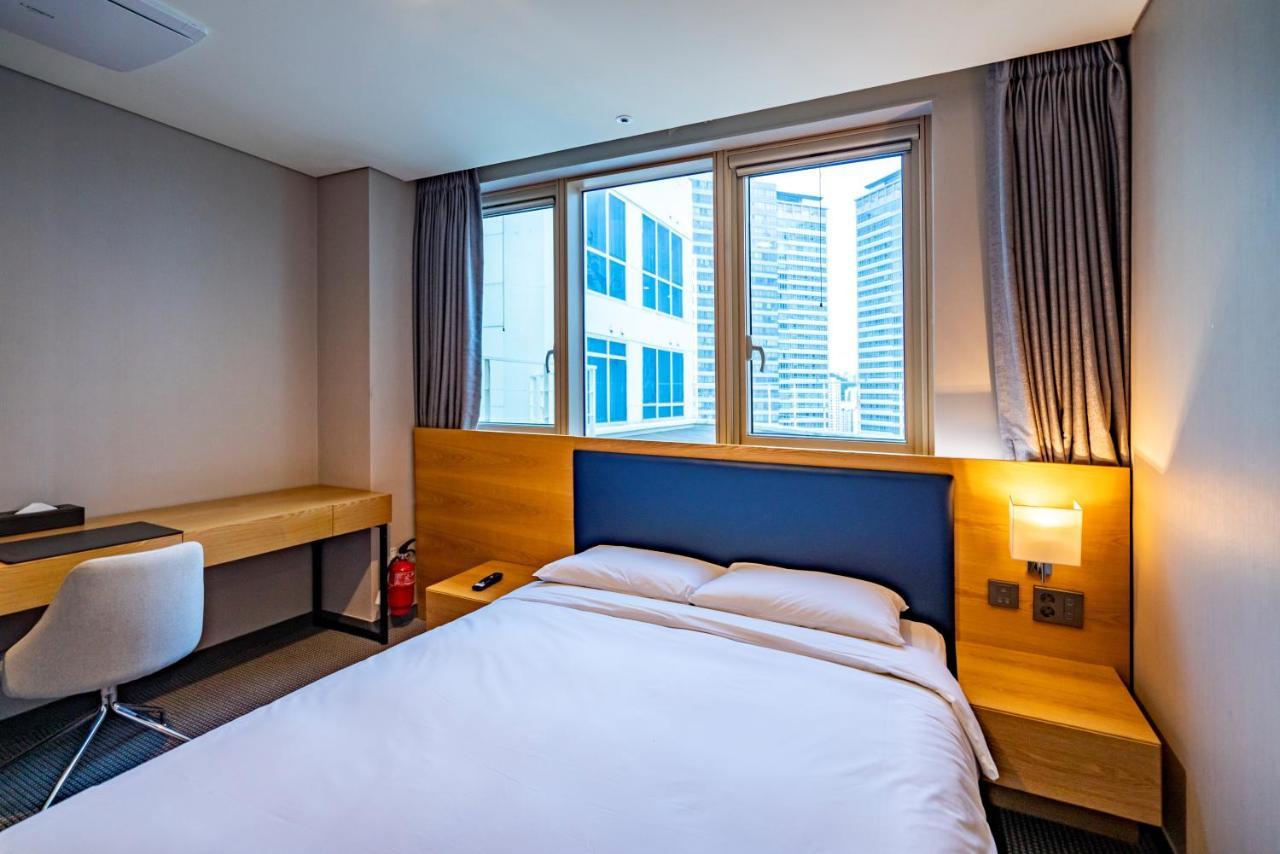 Centum Business