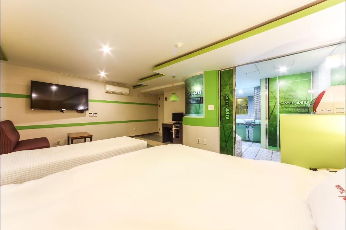 Mu Hotel