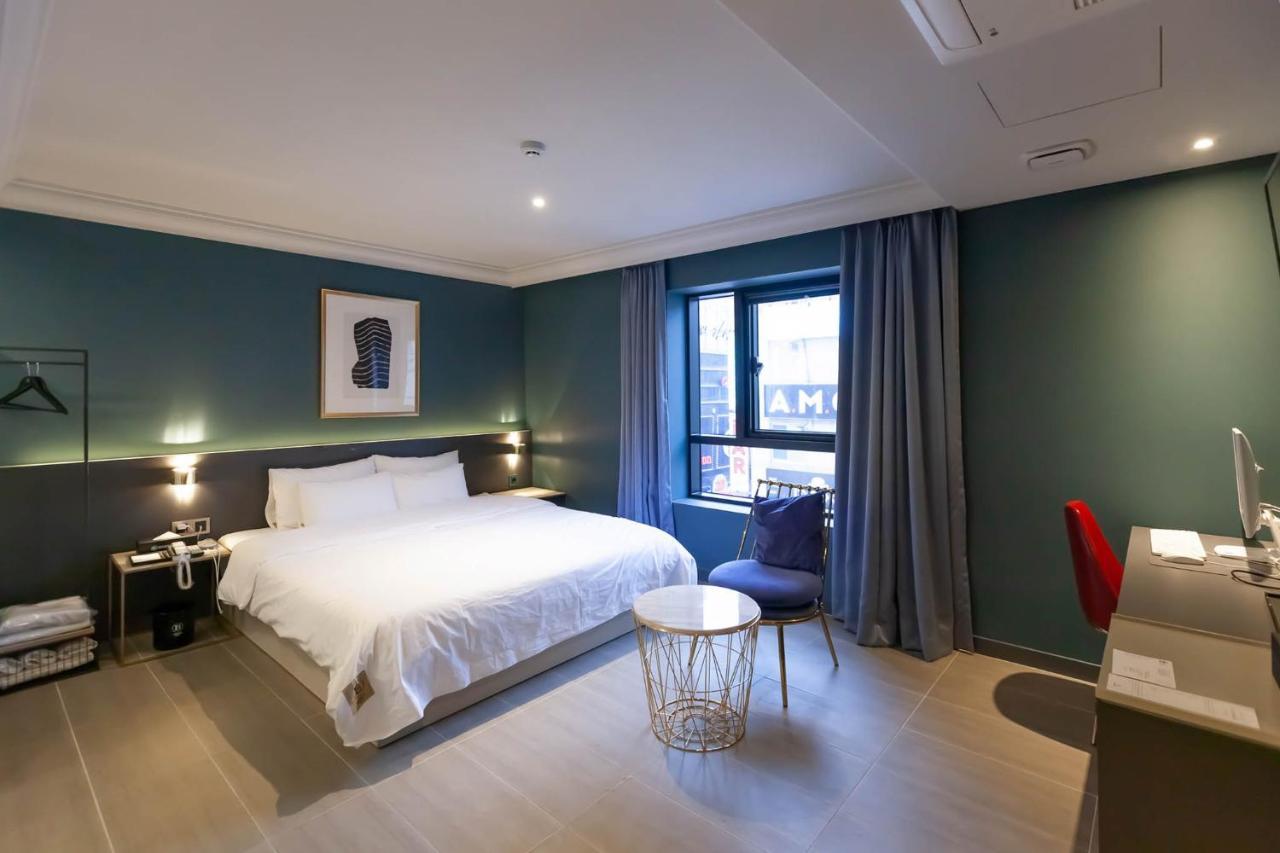 Brown Dot Hadan Hotel *