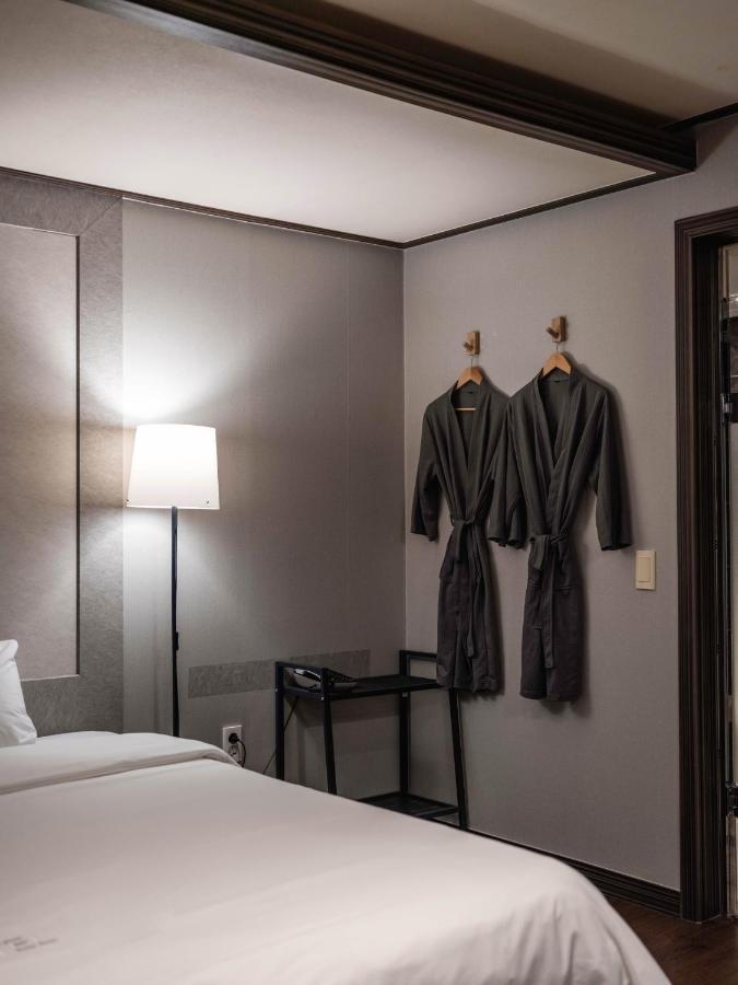 Hotel O