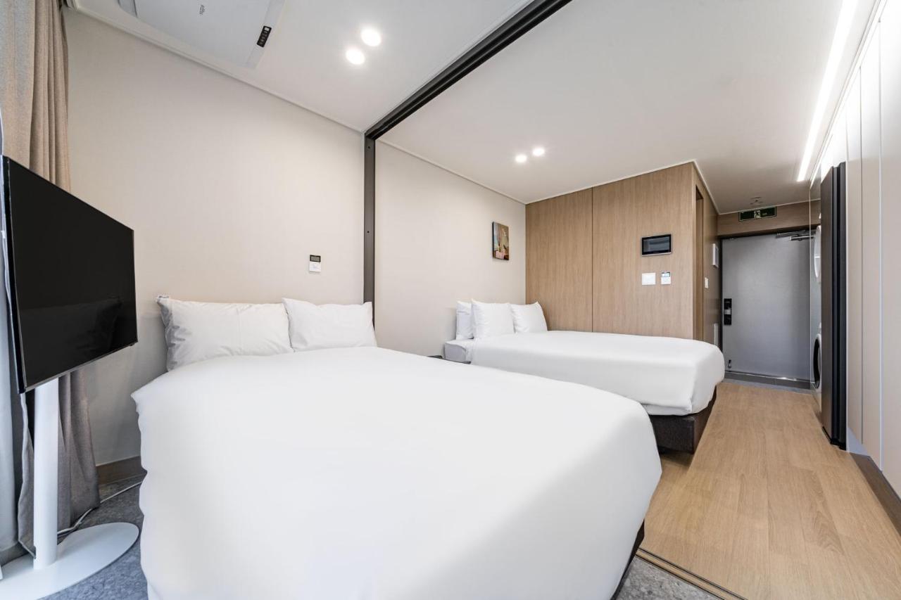 Allzip Archieve4h 3* Busan