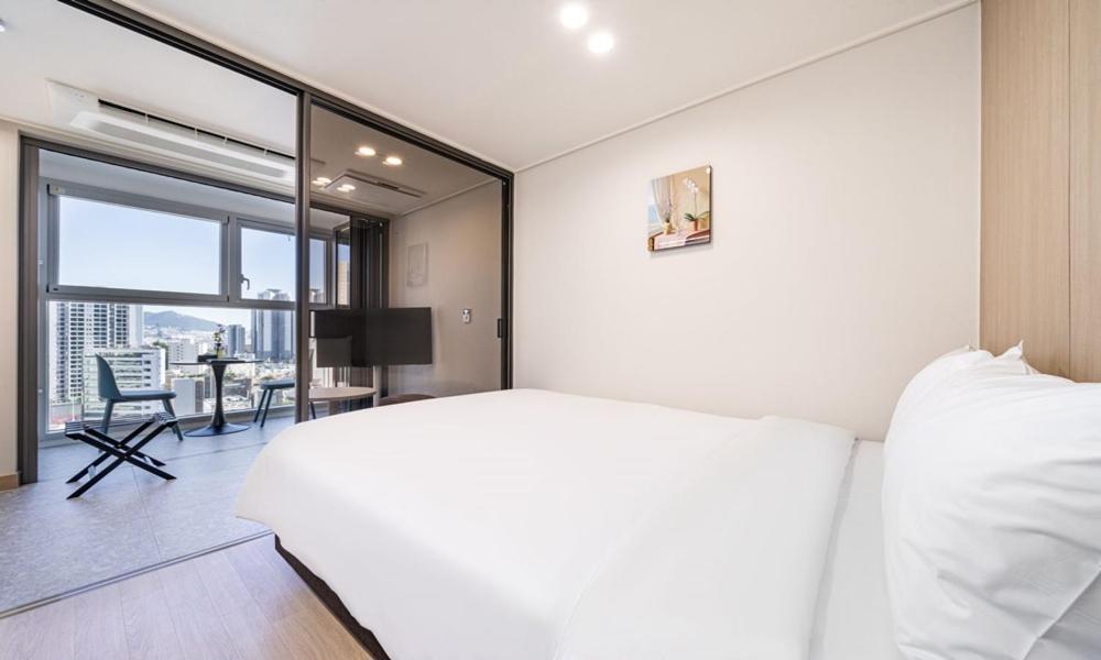 Hotel Allzip Archieve4h 3*