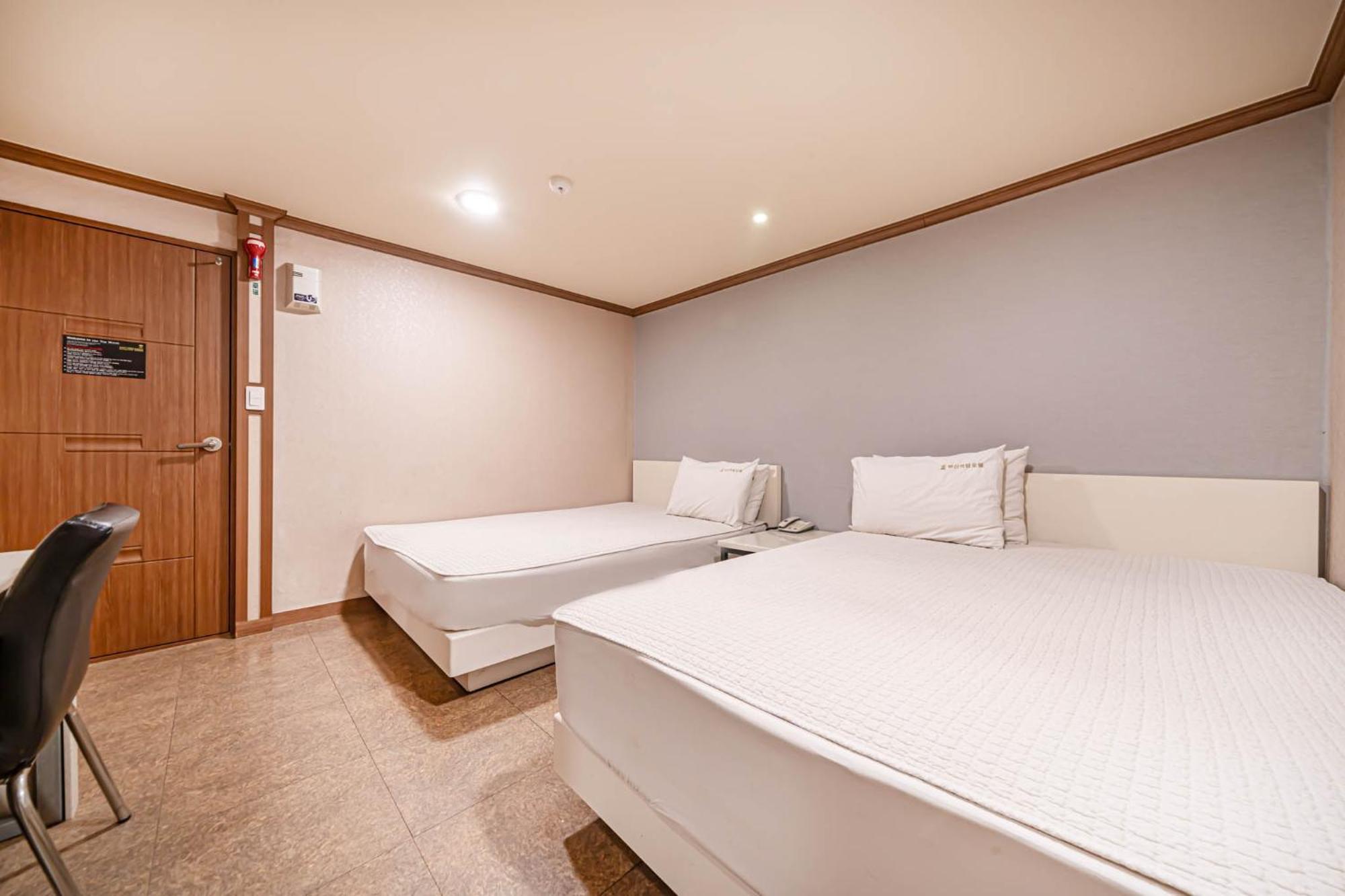Top Motel Busan Motel