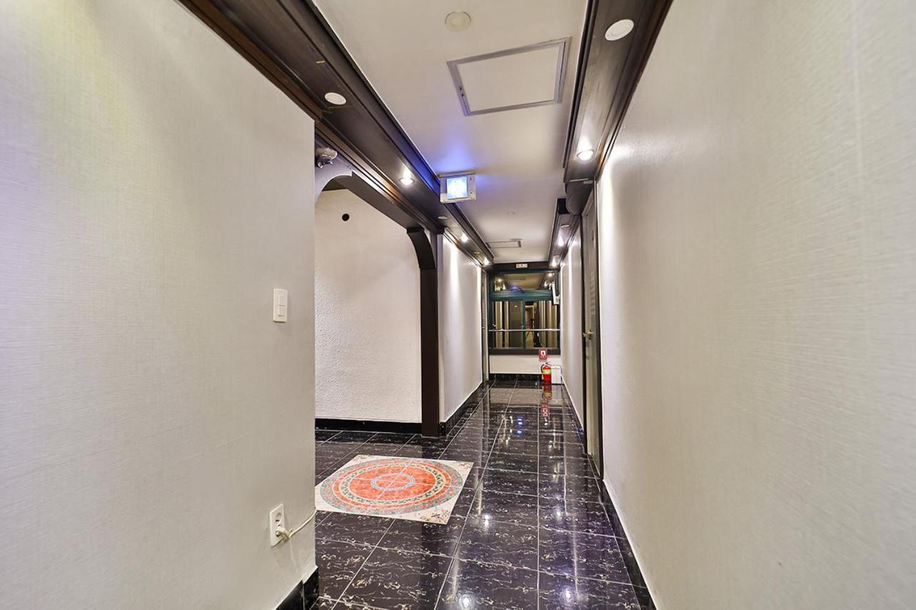 Top Motel Busan 2*