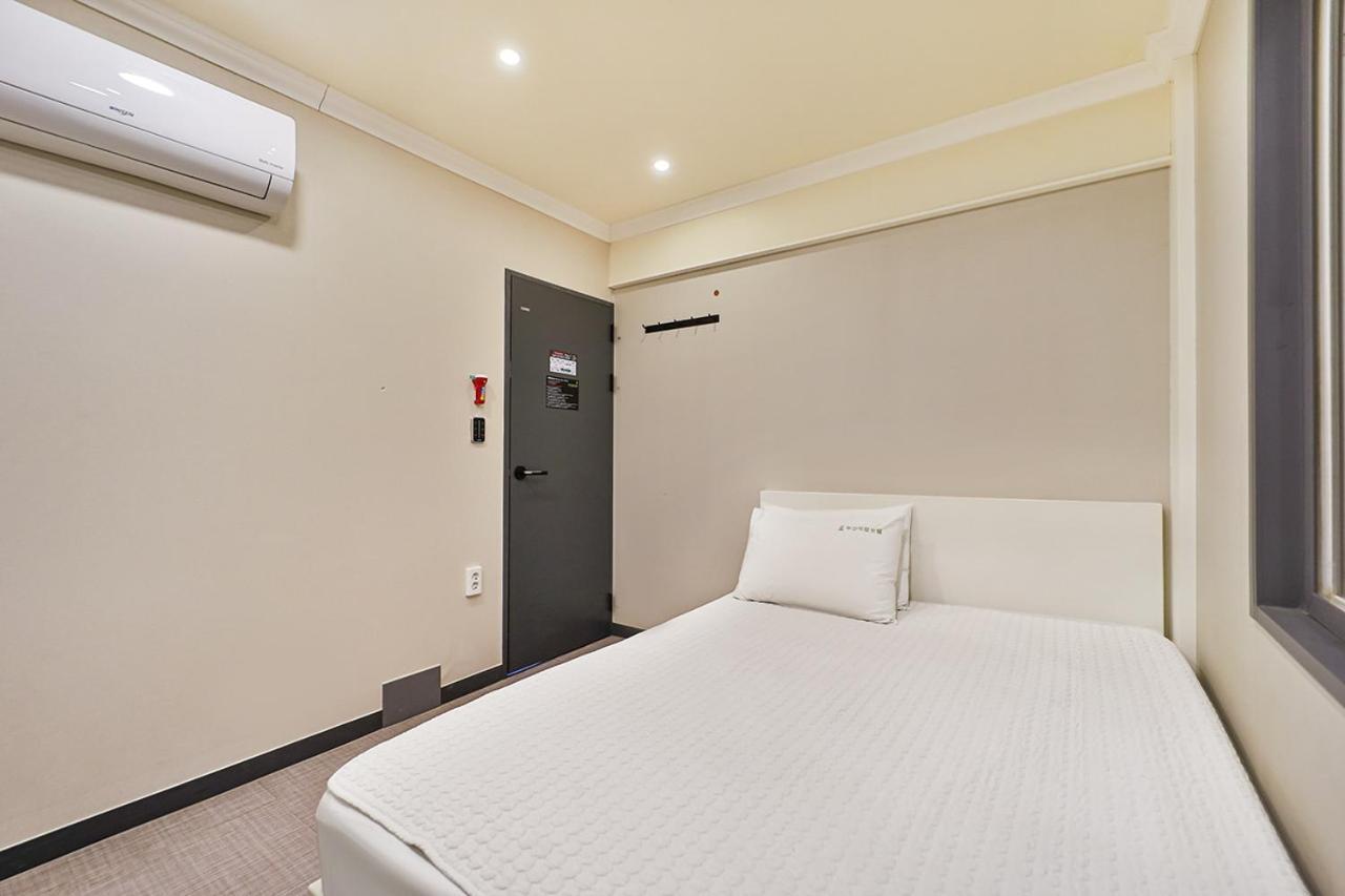 Top Motel Busan Motel