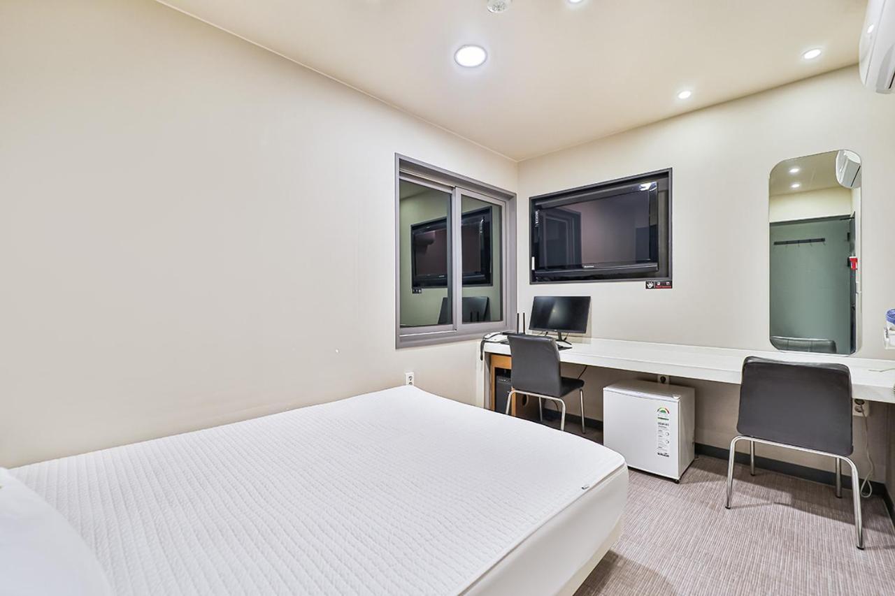 Top Motel Busan 2*