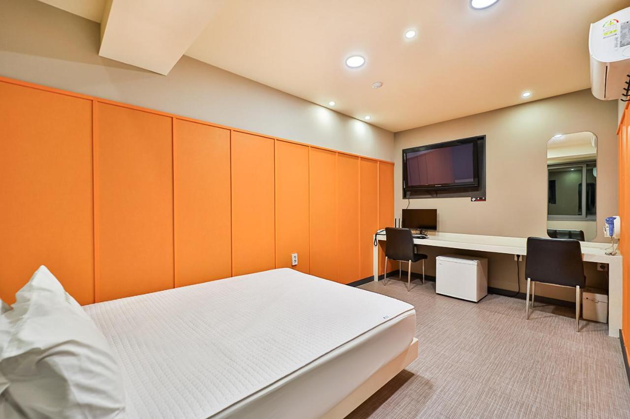 Motel Top Motel Busan