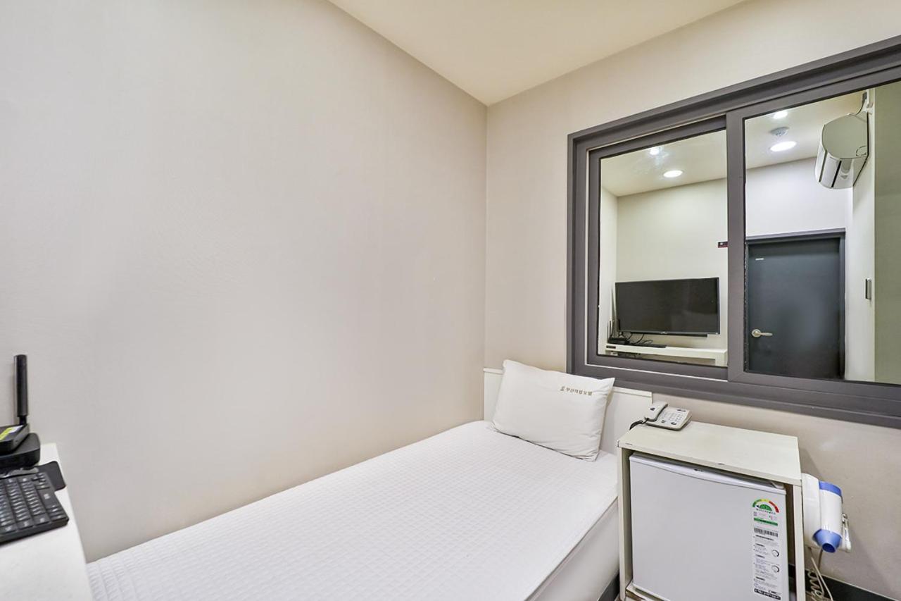 Top Motel Busan Busan