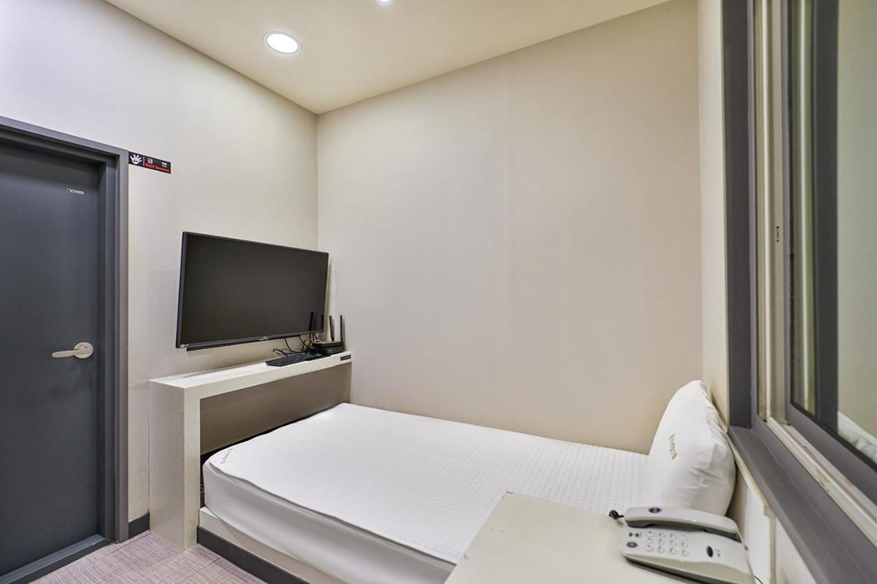 Motel Top Motel Busan Busan