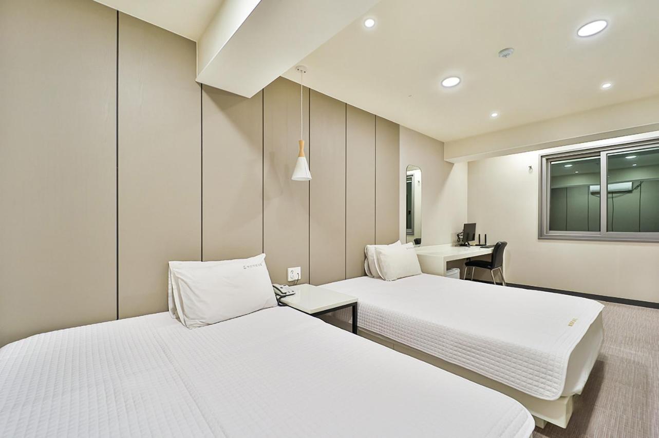 Motel Top Motel Busan 2*