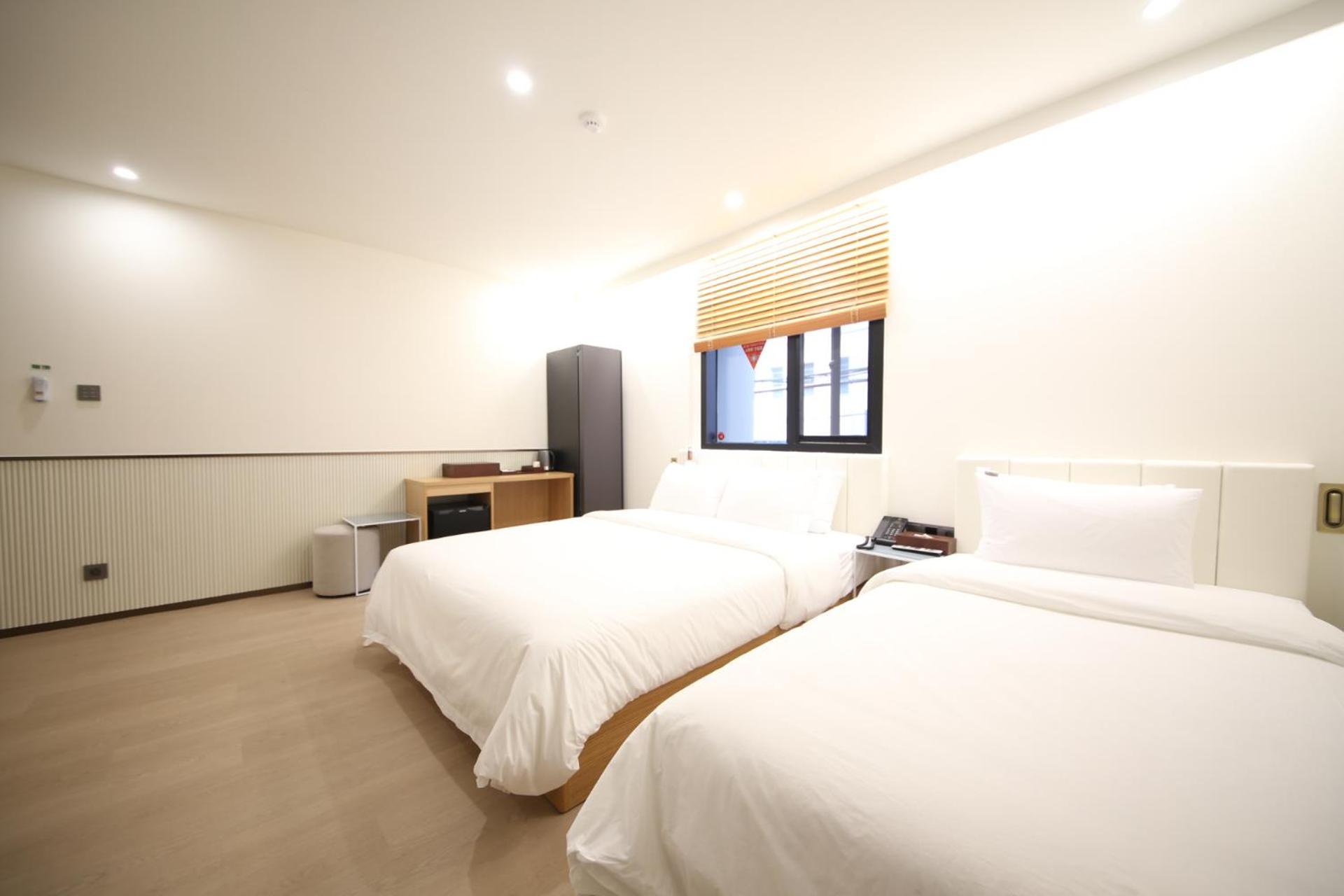 H-avenue Seomyeon Station Hotel Busan