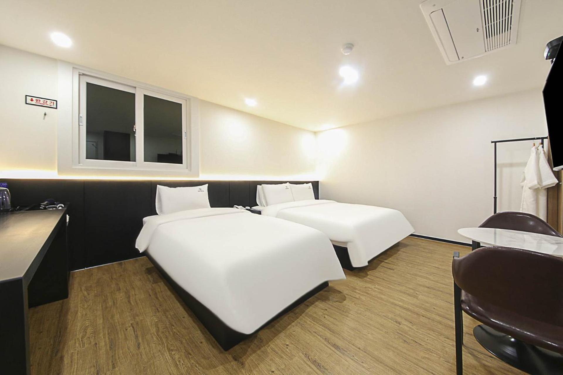 Seomyeon Broa Hotel *