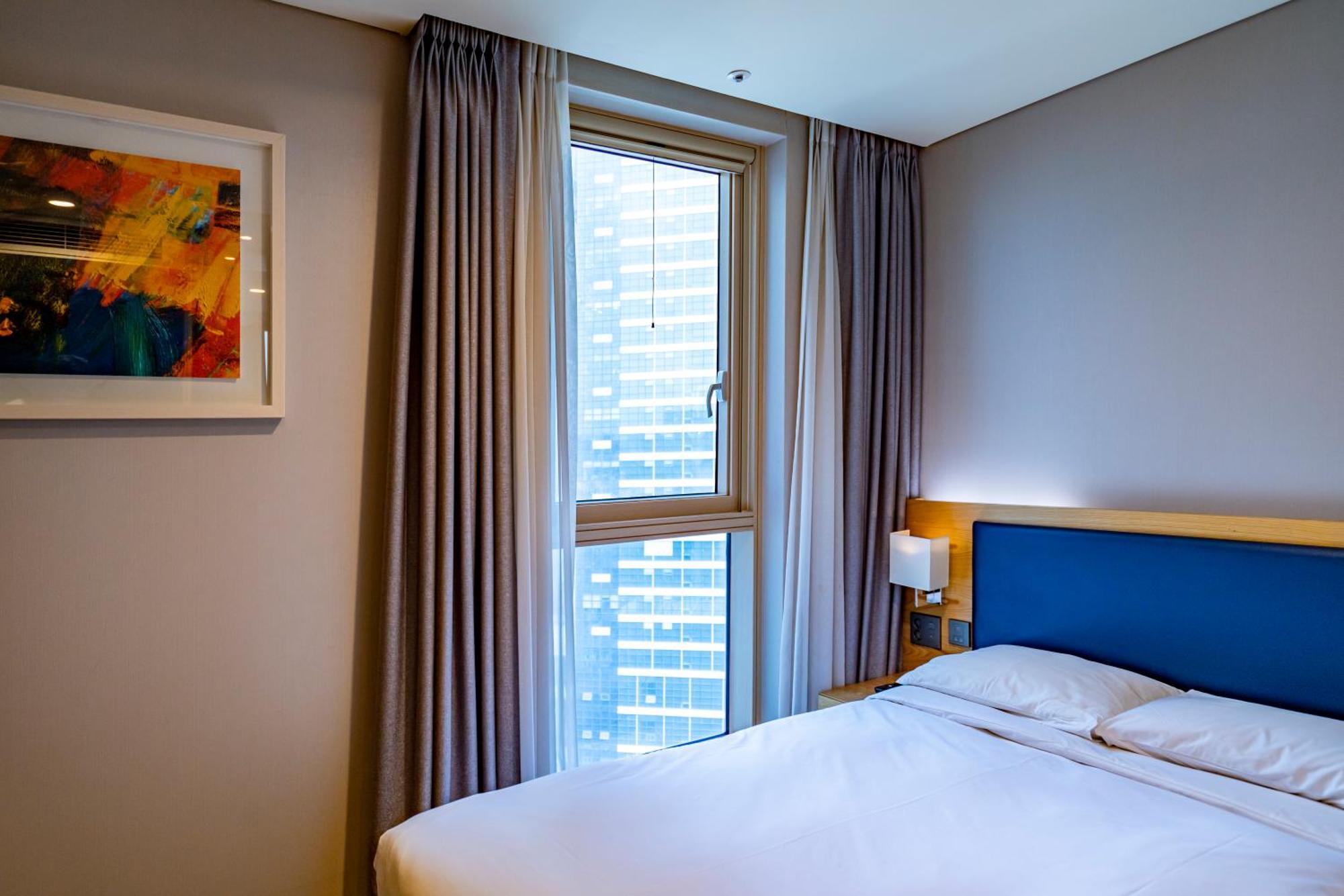 Centum Business Hotel 4*