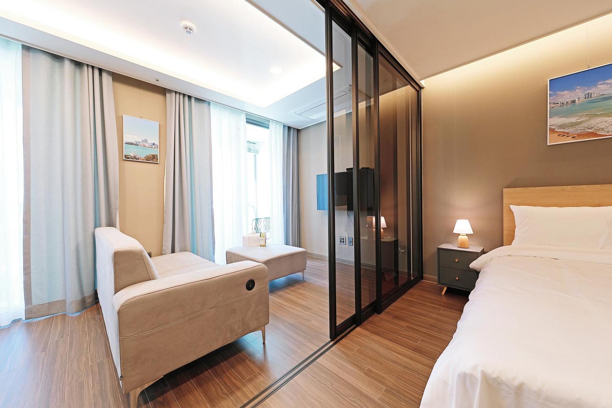 Apartment Gunamro Hotplace 3min Haeundae Beach