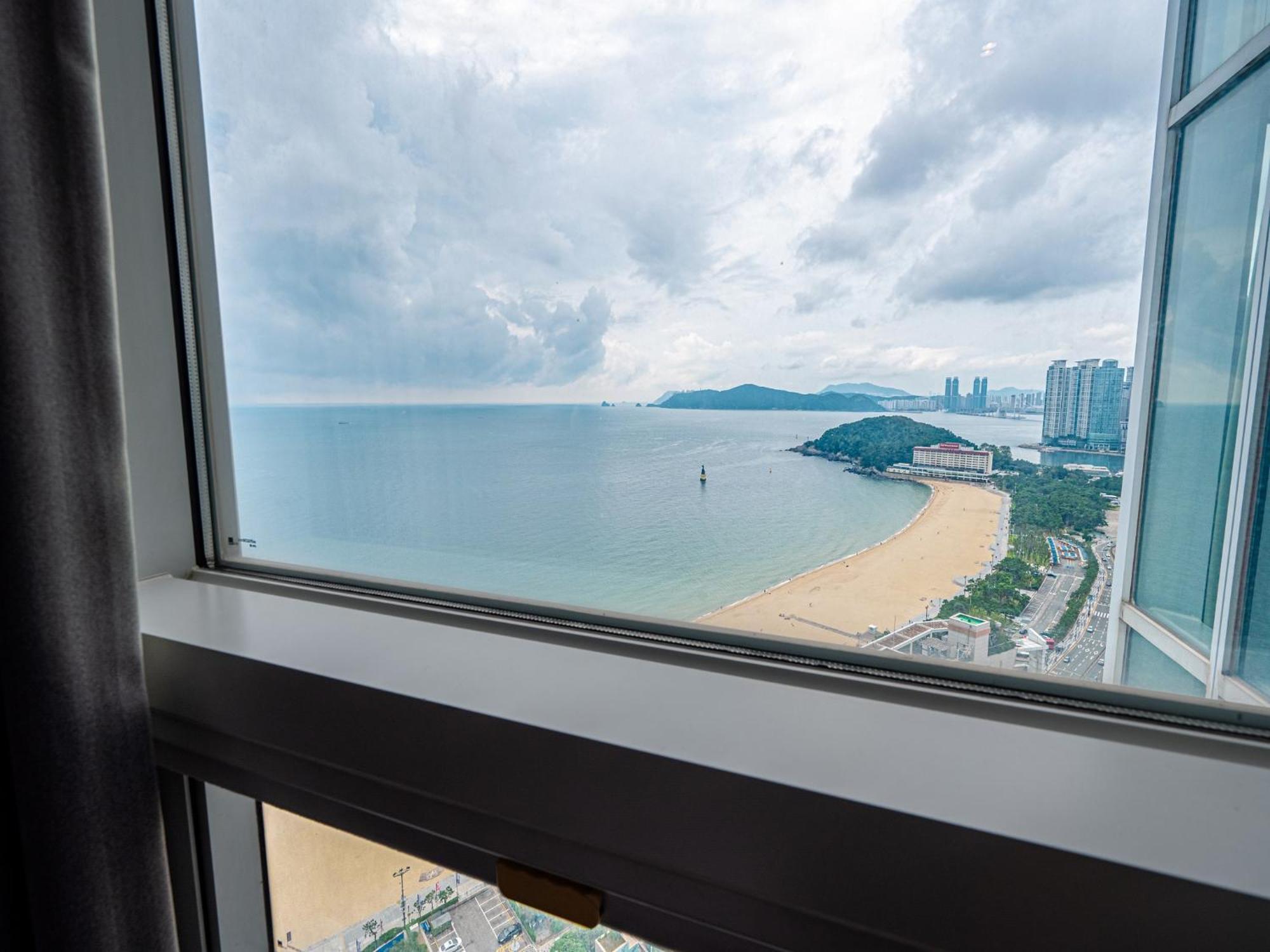 Haeundae Seacloud Hotel 2*