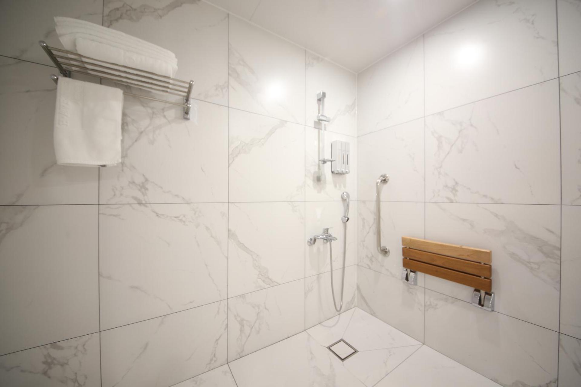 H-avenue Seomyeon Station Hotel Busan
