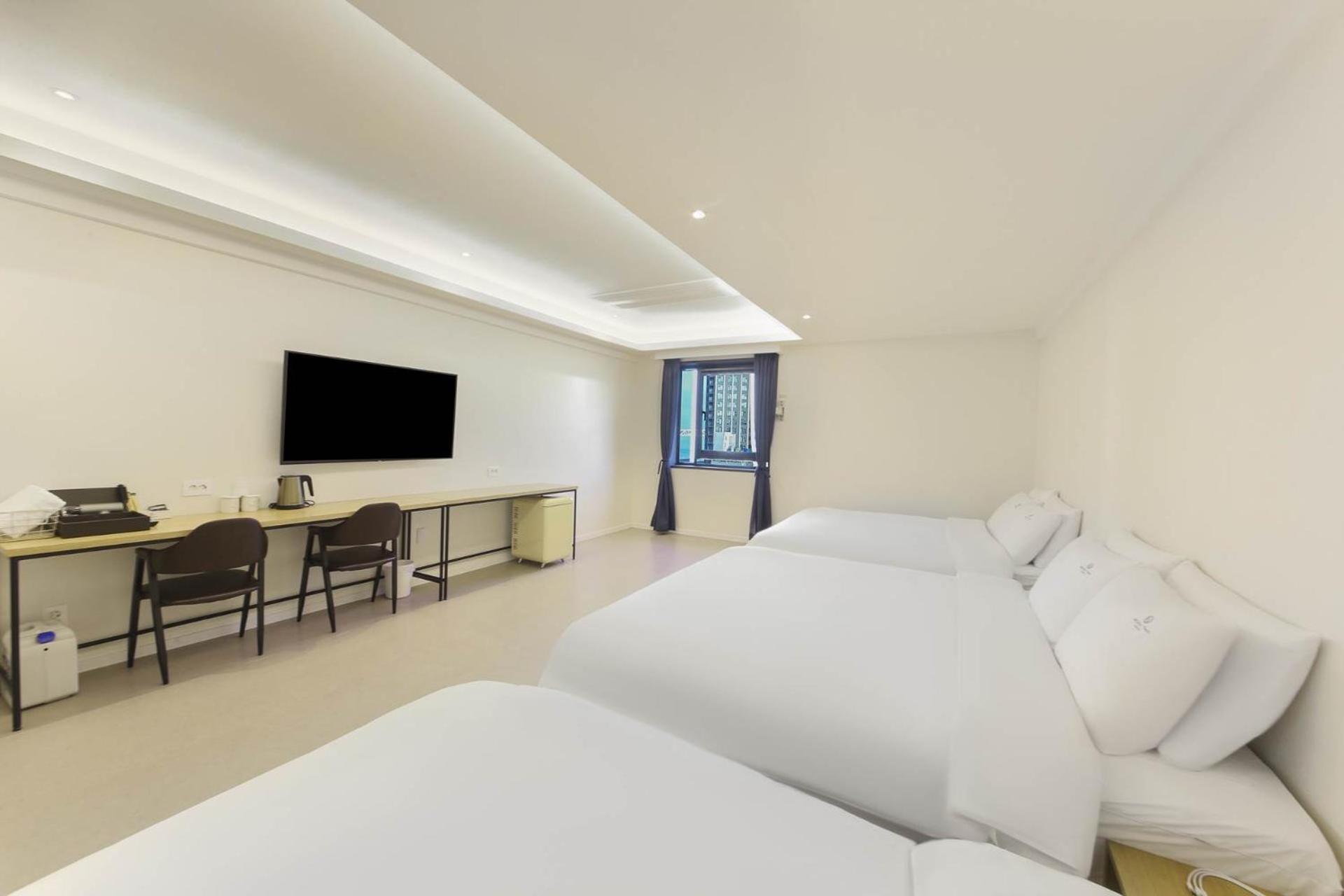 Bonatree Hotel *