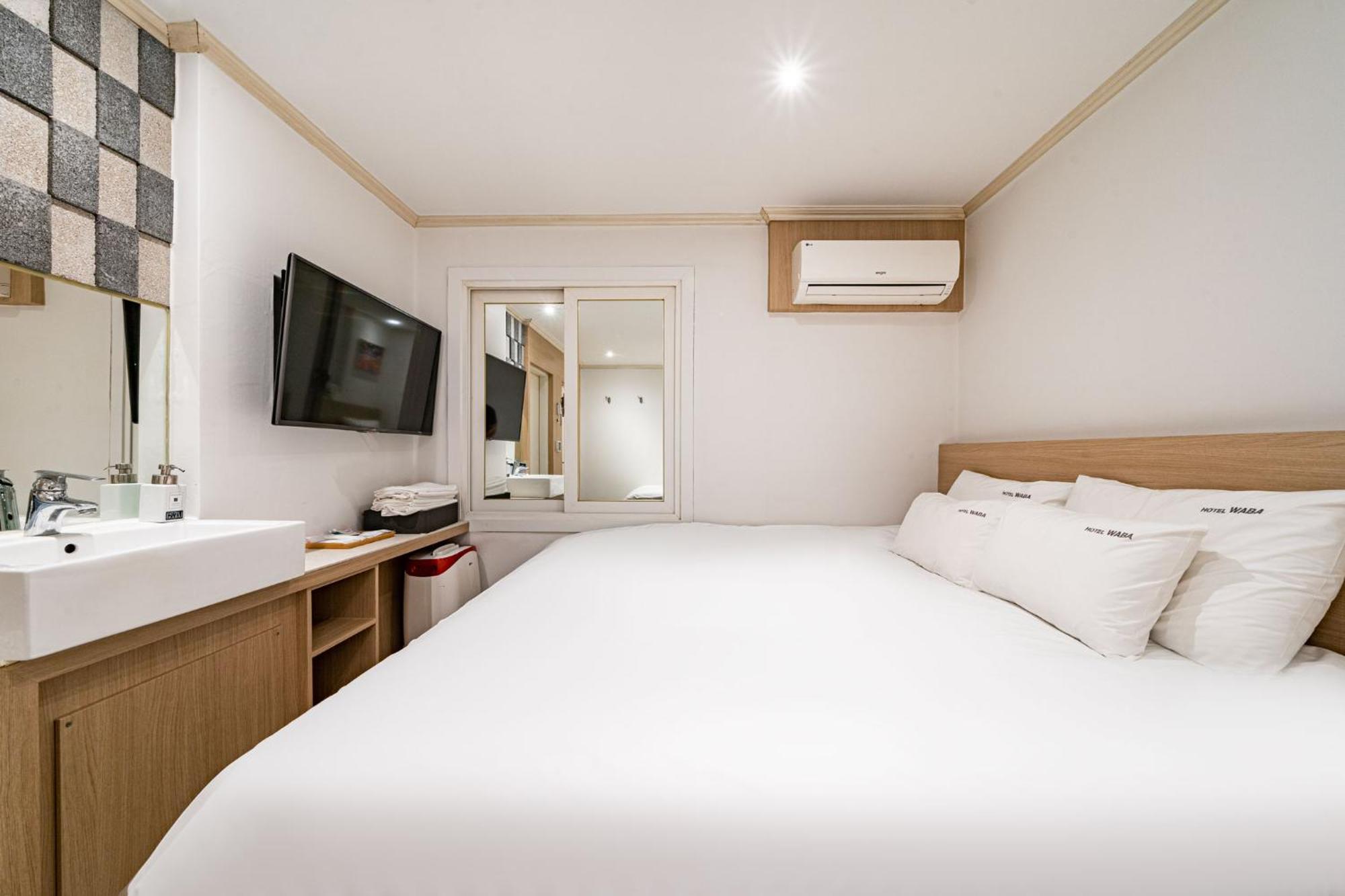 Waba Classic Gwanganri Khách sạn 2*