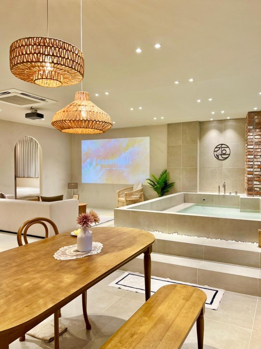 Poolvilla Gaon * Busan