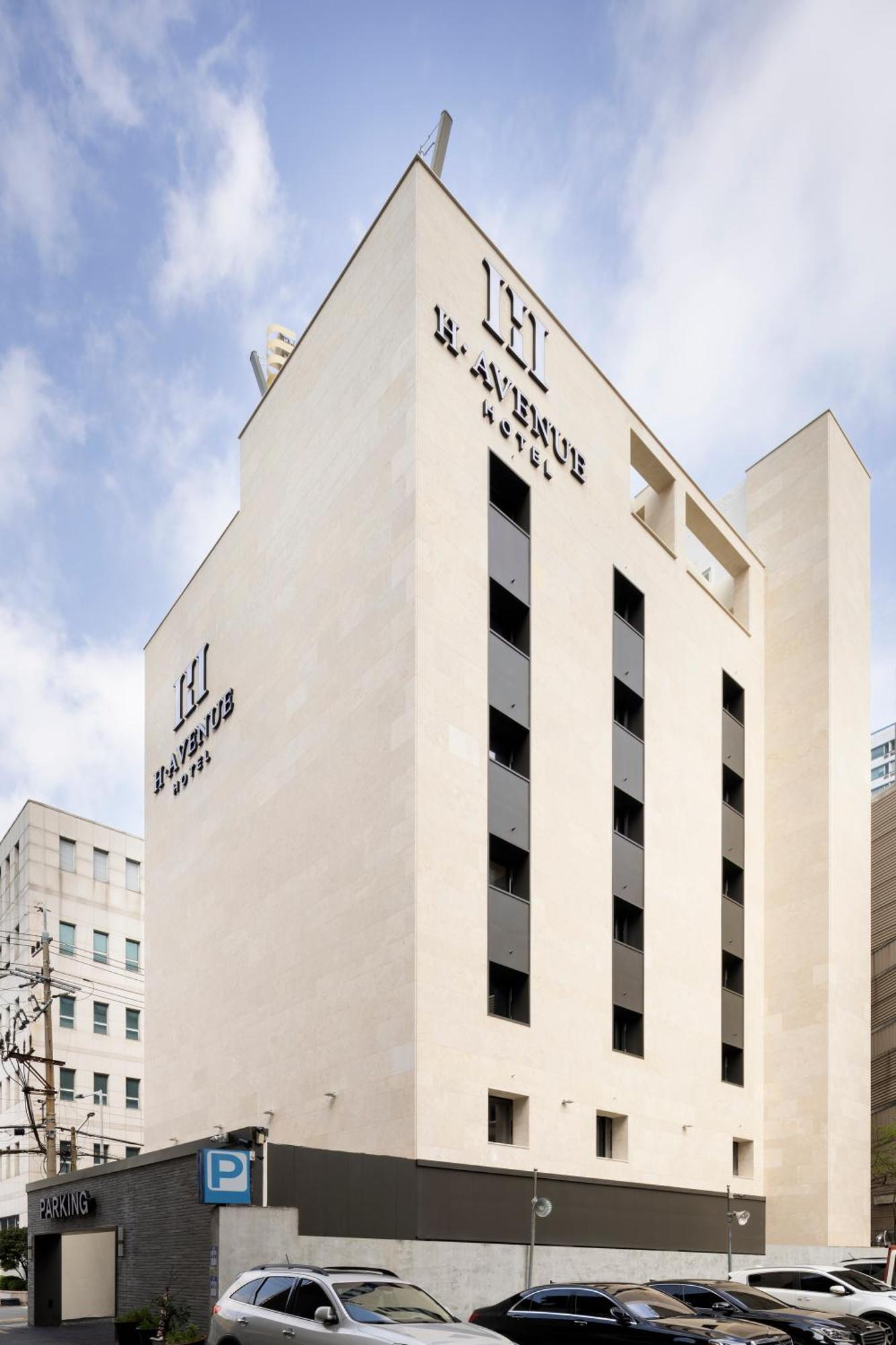 Hotel H-avenue Seomyeon Station Busan