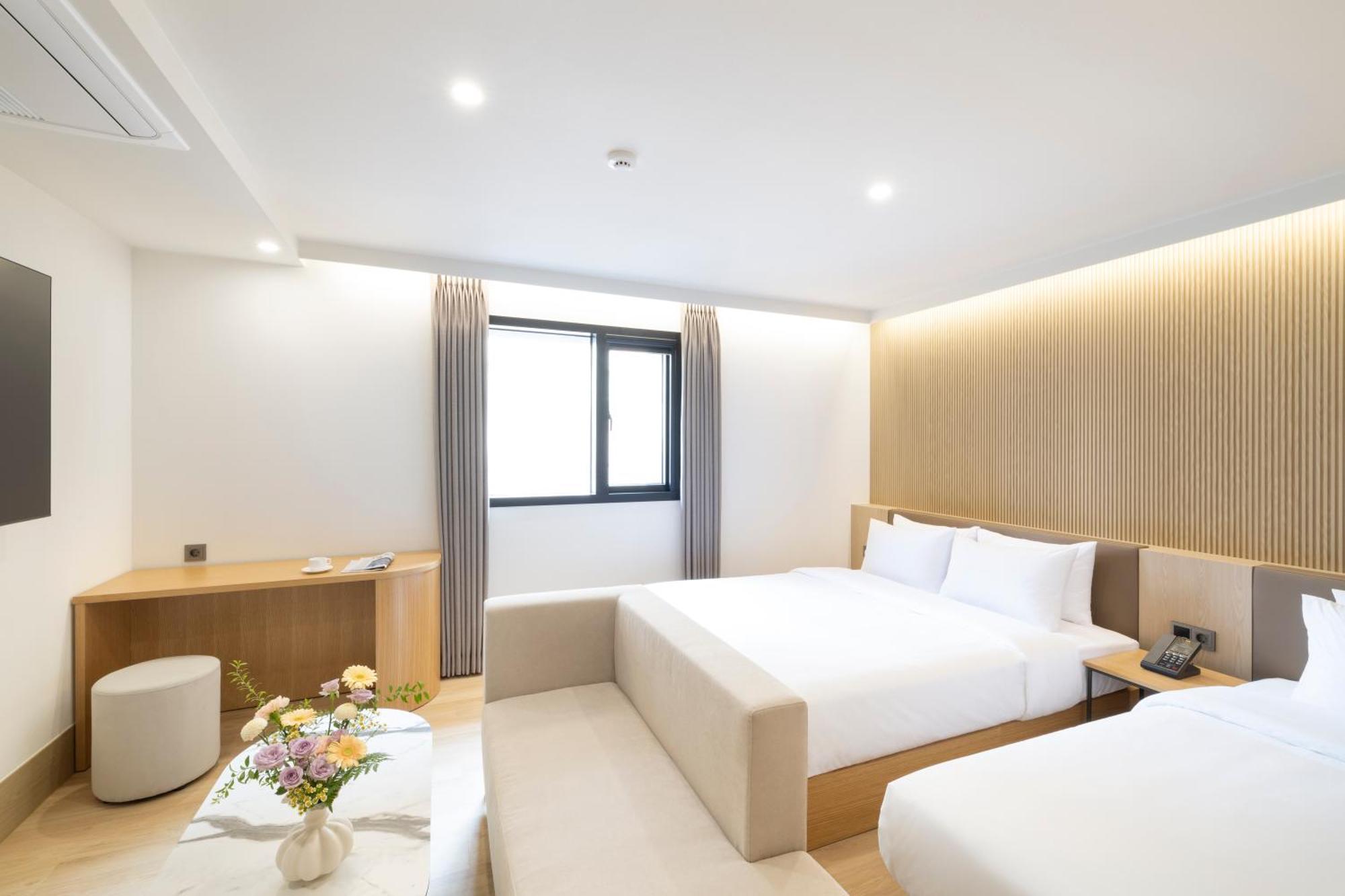 Hotel H-avenue Seomyeon Station Busan