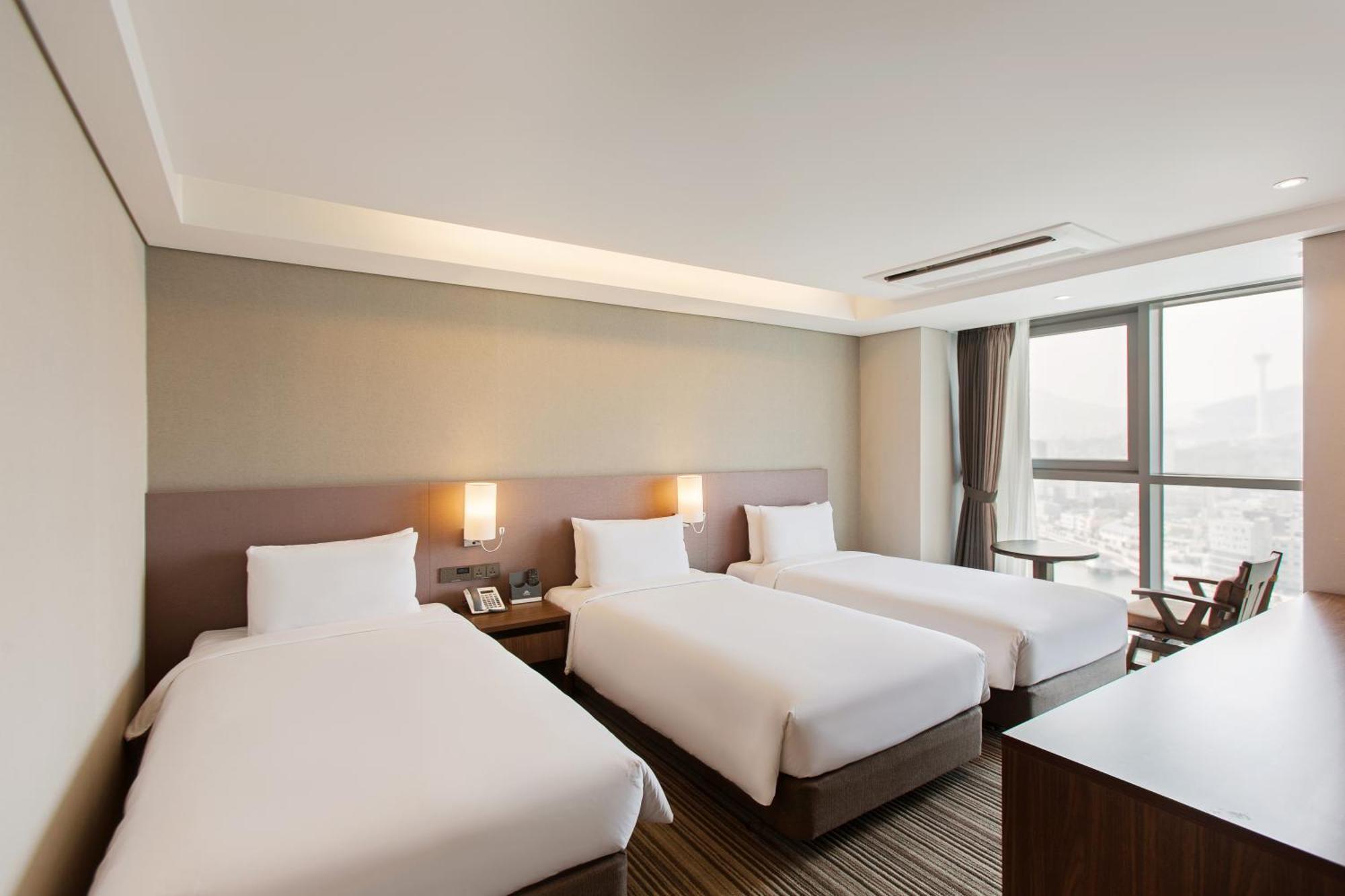 Adela Hotel 4*